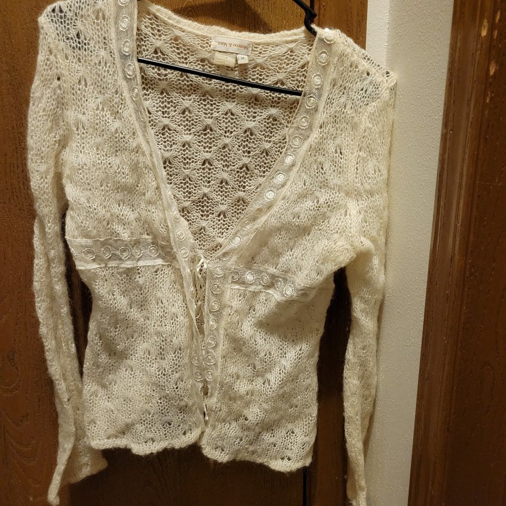 Light open sweater